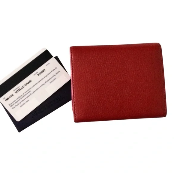 Prada Vitello Grain Leather Compact Wallet - Picture 4 of 11